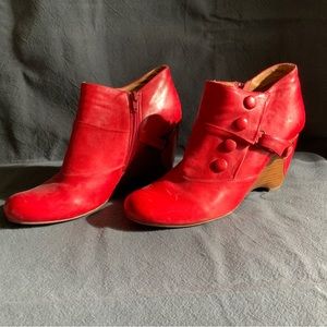 Miz Mooz - Red 3 1/2 inch wedge heel boots. EU 41